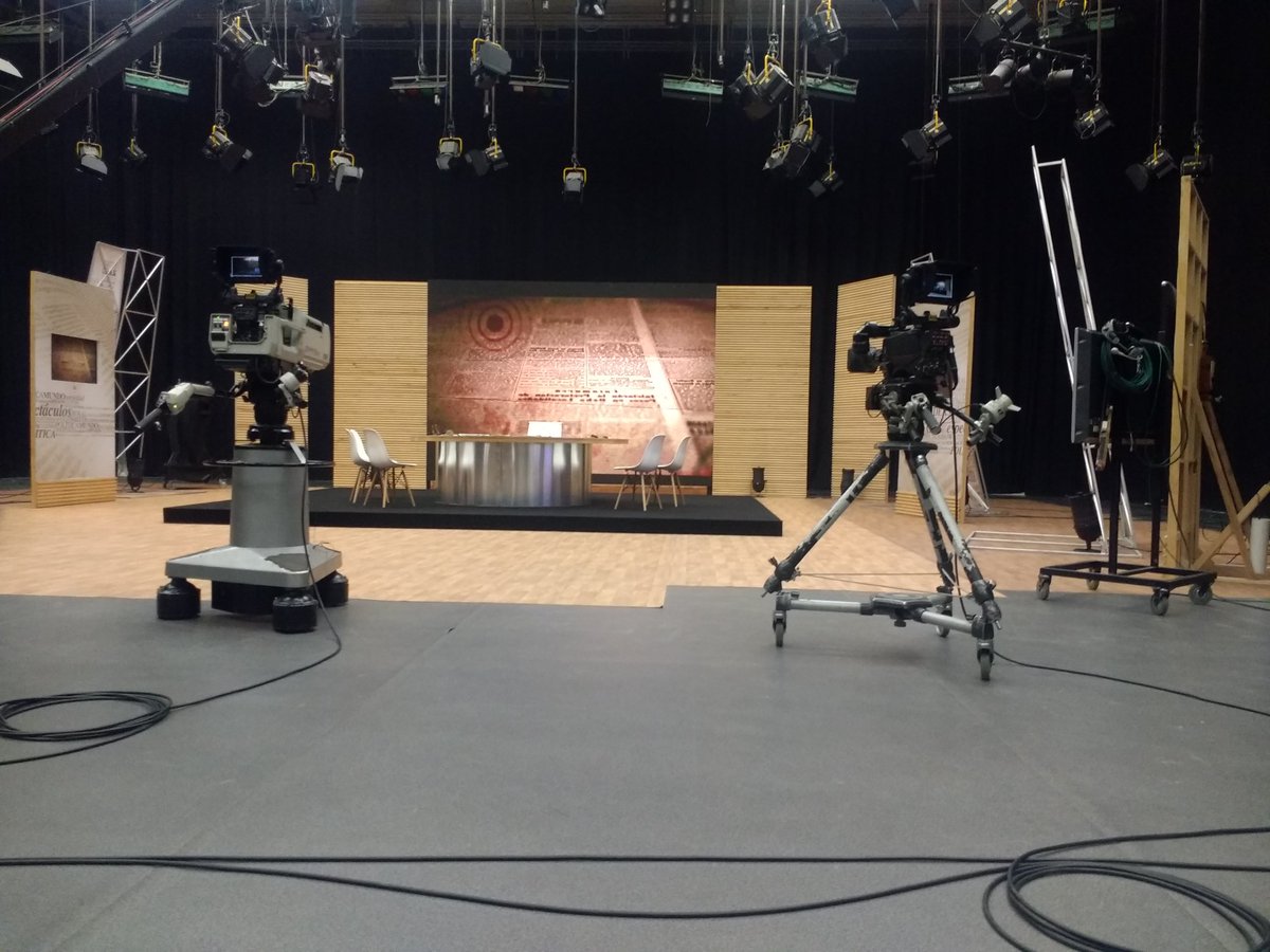 Set de televisión vacío